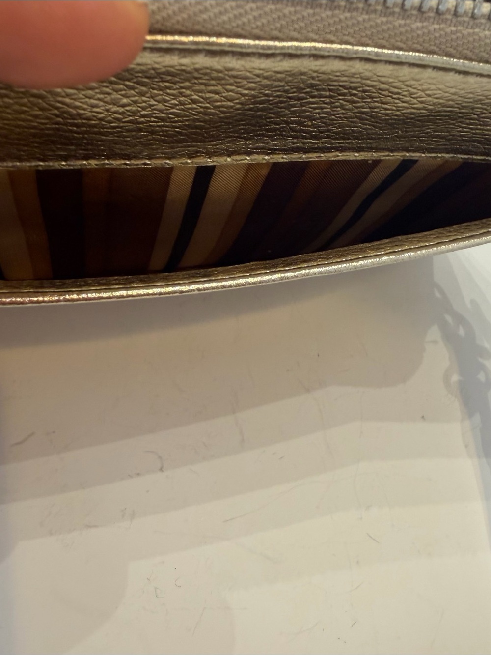 Tignanello gold wristlet wallet bag - Picture 7 of 10